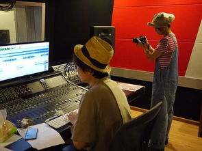 《跟宇宙结婚》录音室全纪实 青年小伙子与群星共筑《第二关》音乐奇境